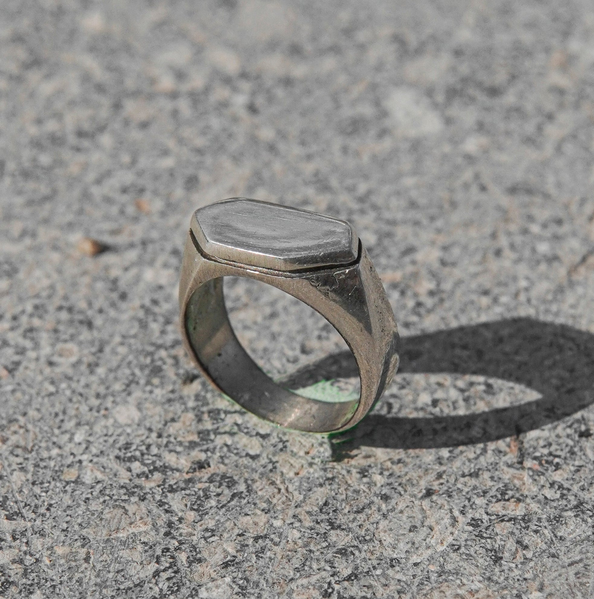 Hexagonal Ring