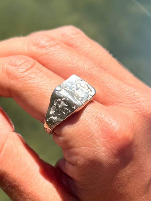 Crave Ring