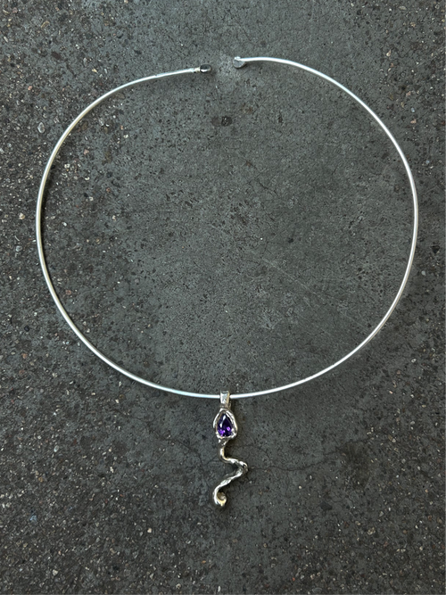 Aspis Choker